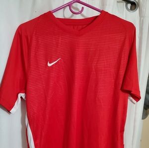 Nike t-shirt